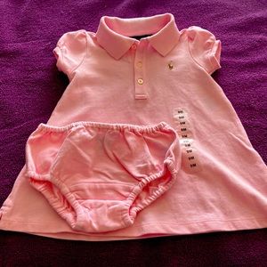 Little girl 2 pc outfit. NWT.